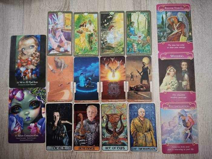 เปิดไพ่ความรัก