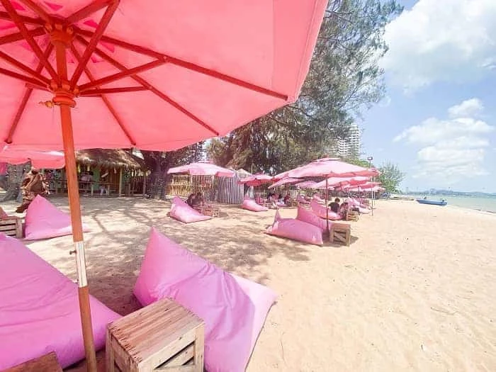 คาเฟ่พัทยาริมทะเล, คาเฟ่พัทยาติดทะเล