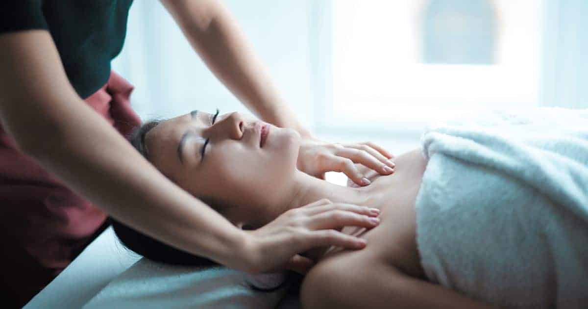 นวดผ่อนคลายที่ไหนดี, นวดที่ไหนดี