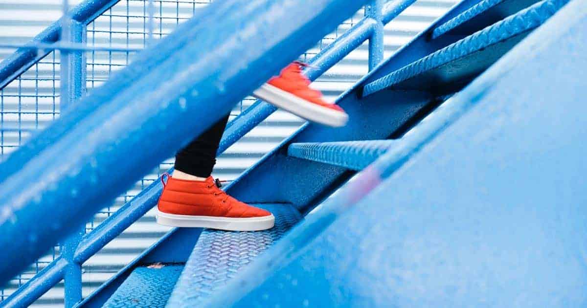 รองเท้าเพื่อสุขภาพผู้หญิงยี่ห้อไหนดี, รองเท้าเพื่อสุขภาพ heel care