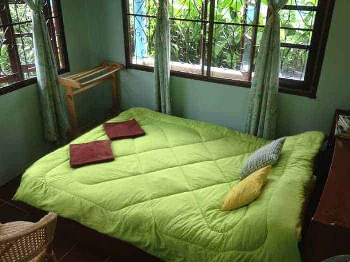 ปัว ที่พัก