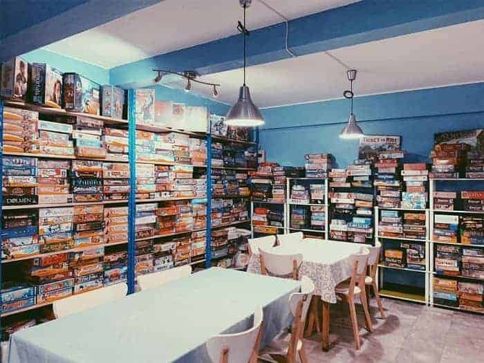 คาเฟ่บอร์ดเกม, ร้าน board game