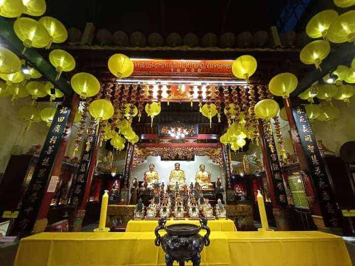 ที่เที่ยวเยาวราชกลางวัน, เที่ยวเยาวราชกลางวัน