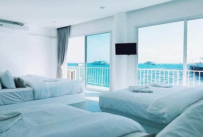 ที่พักเกาะล้านติดหาด, บ้านพักเกาะล้านราคาถูก