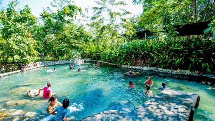 สถานที่ท่องเที่ยวในราชบุรี, เที่ยวราชบุรี 2 วัน 1 คืน