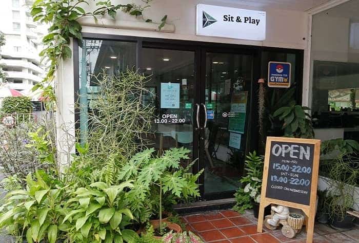 คาเฟ่บอร์ดเกม, ร้าน board game