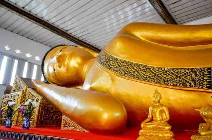 โปรแกรมเที่ยวแพร่ 1 วัน