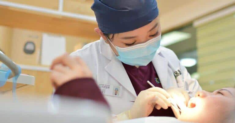 ฟันคุดเกิดจาก, เหงือกอักเสบฟันคุด