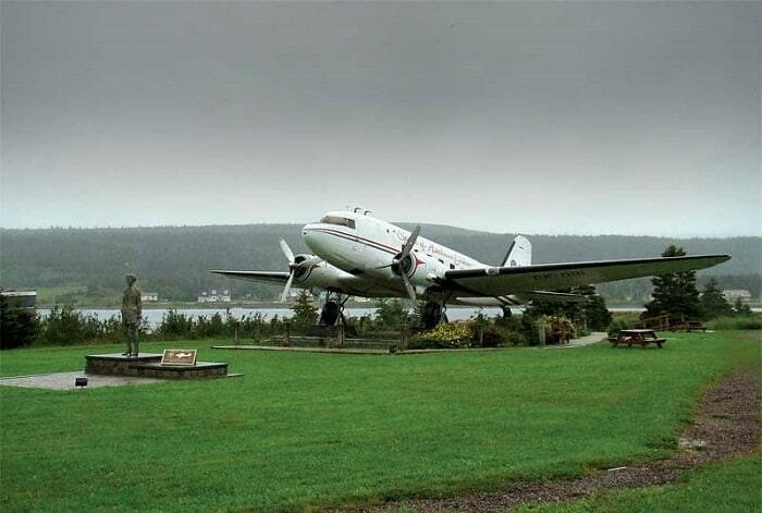 Amelia Earhart คือใคร, นักบินหญิงคนแรก