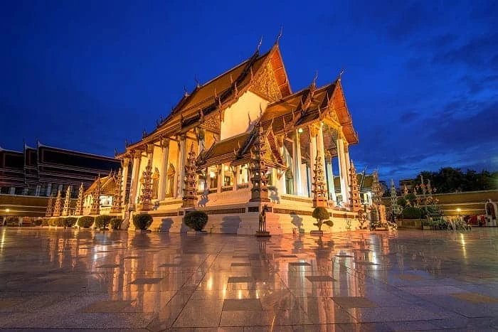ทำบุญ 9 วัด, ไหว้พระเก้าวัด