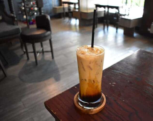 คาเฟ่ถ่ายรูปสวยติดรถไฟฟ้า, คาเฟ่แถวพญาไท