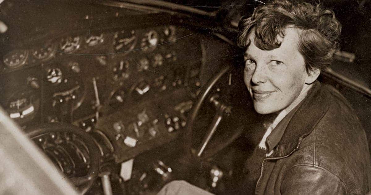 Amelia Earhart นักบินหญิงคนแรก กับการบินข้ามมหาสมุทรแอตแลนติก