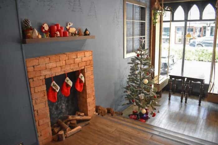 คาเฟ่ถ่ายรูปสวยติดรถไฟฟ้า, คาเฟ่แถวพญาไท