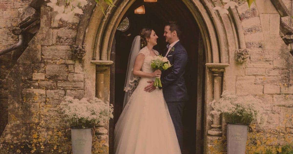 ชุดแต่งงานชาย หญิง, แบบชุดแต่งงาน