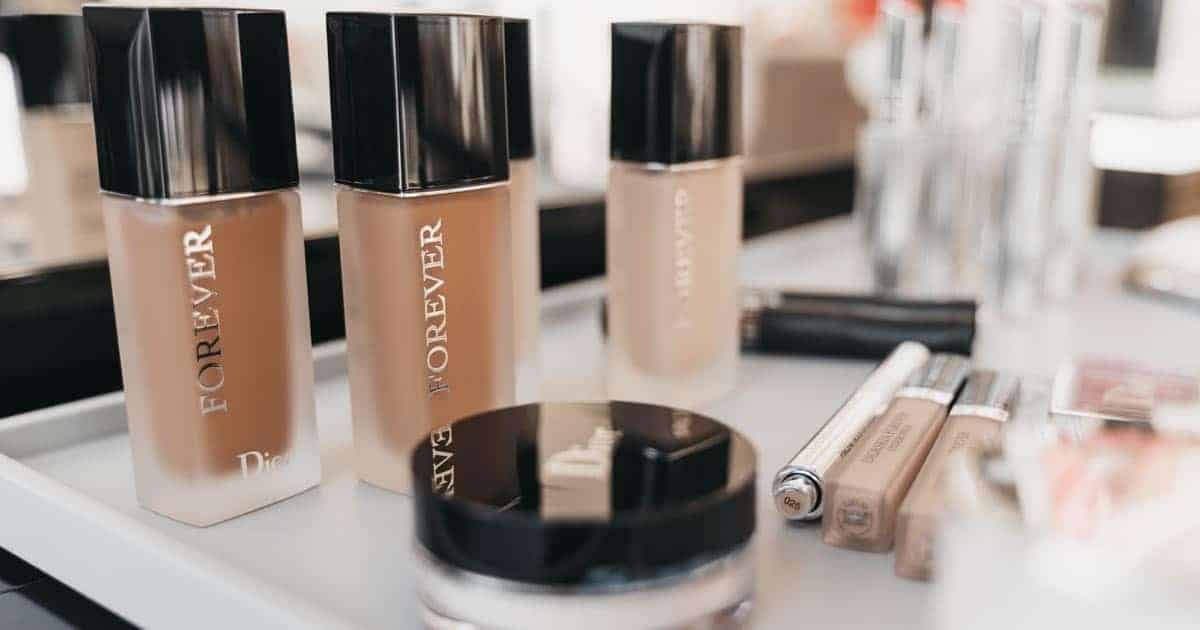 ครีมรองพื้นที่ดีที่สุด, รองพื้นที่ปกปิดดีที่สุด