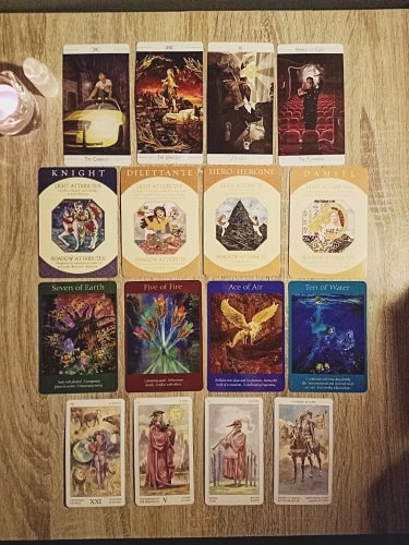 เปิดไพ่ดูดวง