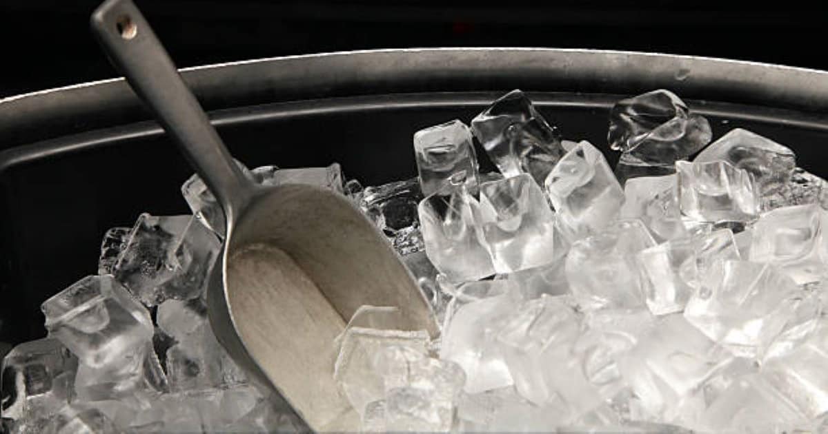 เครื่องทำน้ำแข็งยี่ห้อไหนดี, เครื่องทำน้ำแข็งหลอด