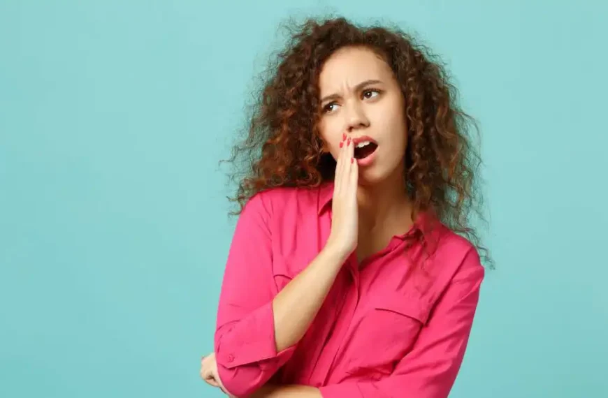 กลิ่นปากเกิดจากอะไร ? รวม 5 วิธีแก้กลิ่นปากอย่างได้ผล !