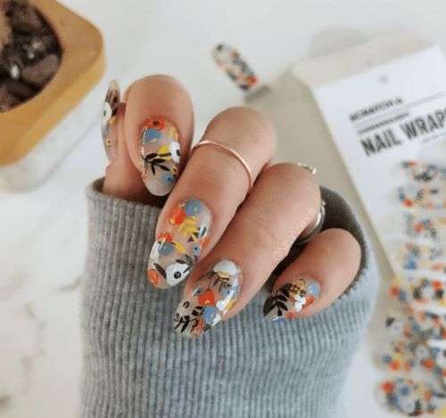 ยาทาเล็บ ยี่ห้อไหนดี, ทาเล็บเอง