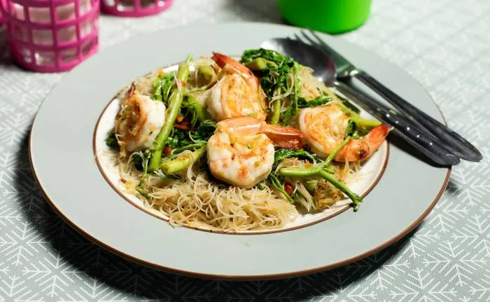 ผัดหมี่กระเฉด วิธีทำ, วิธีทำหมี่กระเฉด