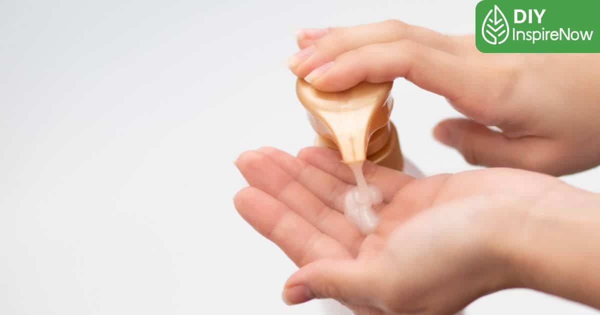 แชมพูผสมครีมนวด, แชมพูผสมครีมนวด มียี่ห้อไหนบ้าง