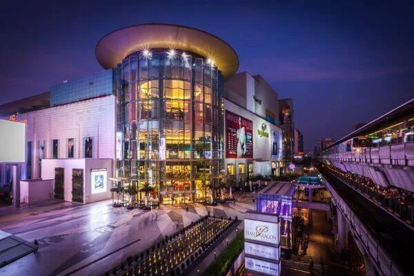 ค่าที่จอดรถ สยามพารากอน, ค่าที่จอดรถ central world
