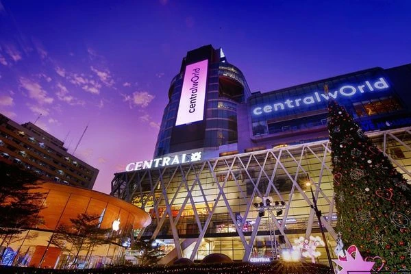 ค่าที่จอดรถ สยามพารากอน, ค่าที่จอดรถ central world