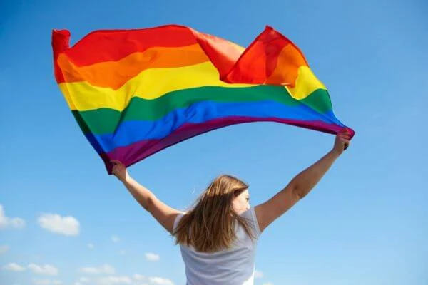 lgbt มีอะไรบ้าง, pride month คือ, lgbtq + มีอะไรบ้าง
