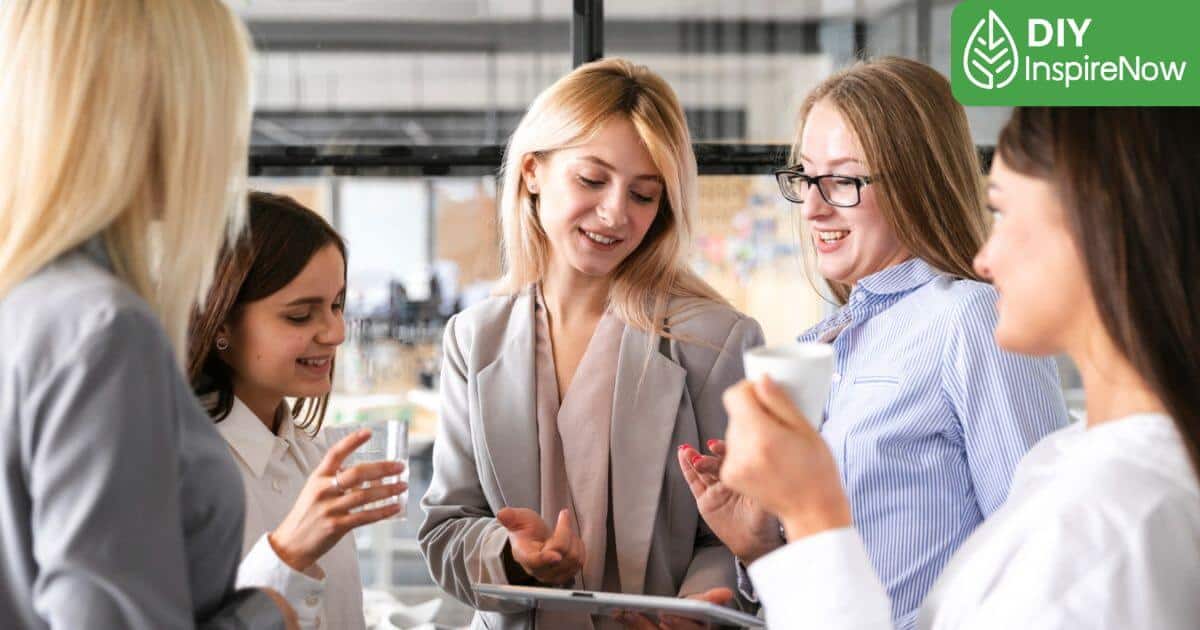 stand up meeting, huddle meeting คือ
