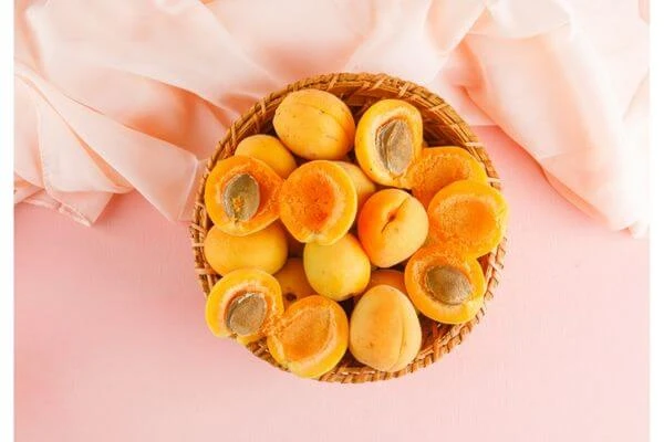 สี pantone, สีปี 2023